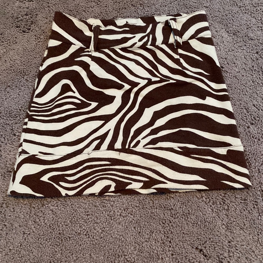 Zebra print skinny skirt, flower by zoe, small, brown tan zebra print.